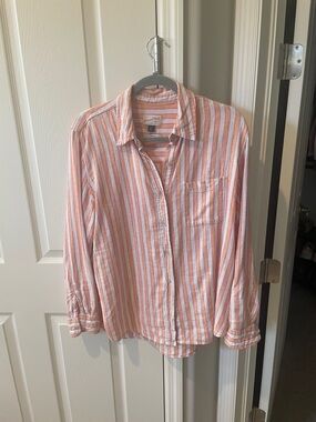 Universal Thread Pink and Peach Striped Button-Up Shirt